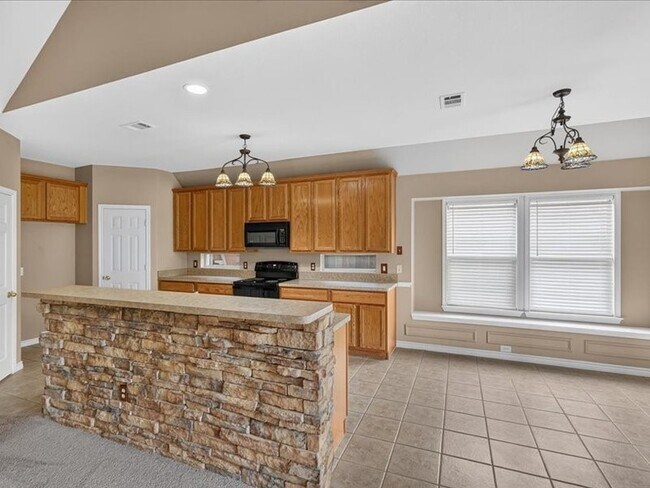 Foto del edificio - 5912 Meadowglen Dr