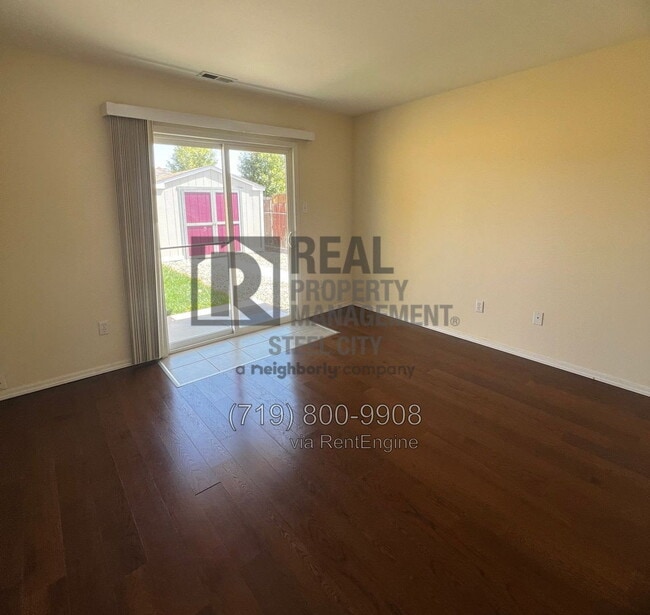 Building Photo - 2914 Acero Ave