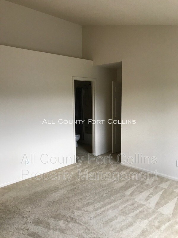 Building Photo - 2038 Fossil Creek Pkwy
