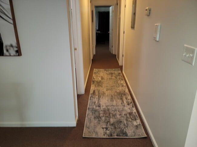 Building Photo - 170 Scheerer Ave