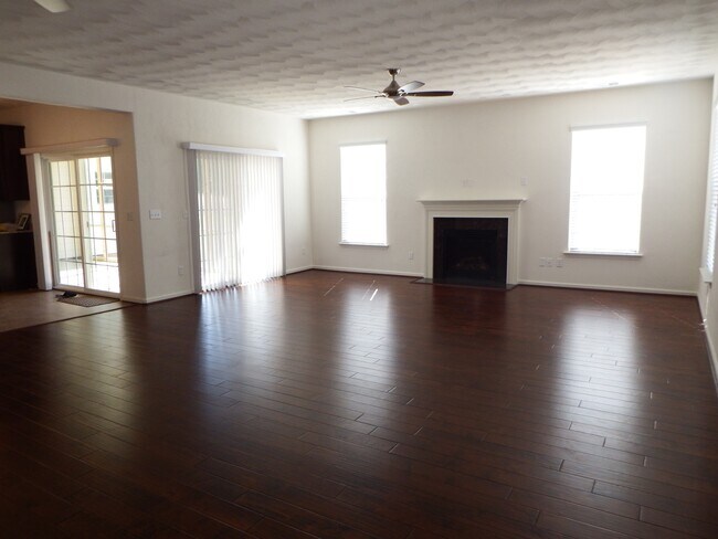 Building Photo - 4022 Kingston Pkwy