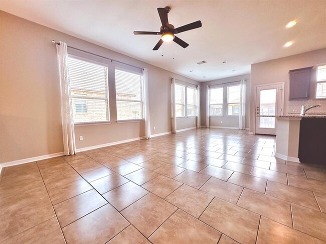 Building Photo - 18102 Pomelo Ln