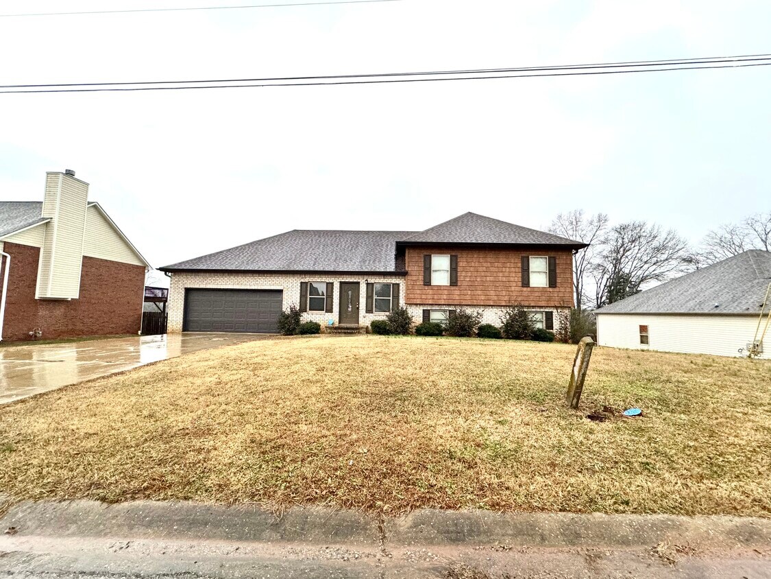 115 Maple Leaf Dr, Lincoln, AL 35096 House Rental in Lincoln, AL