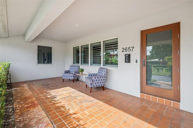 Foto del edificio - 2657 NE 26th St