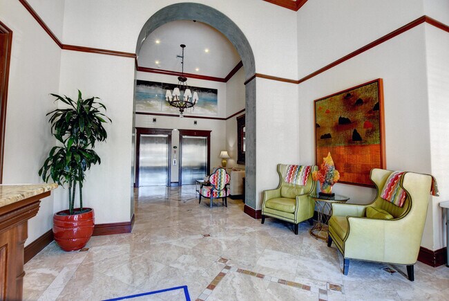 Foto del edificio - 651 Okeechobee Blvd