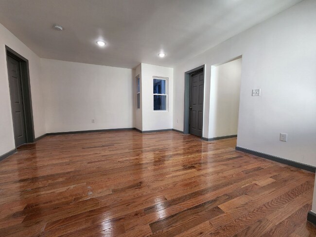 Building Photo - 761 Communipaw Ave