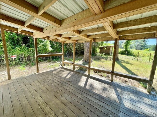 Foto del edificio - 146 Brewster Hussey Ln