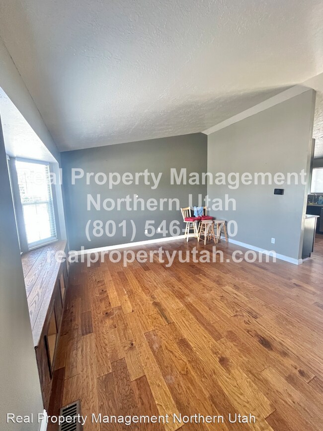 Foto del edificio - 4 br, 2 bath House - 3780 W. 4900 S.