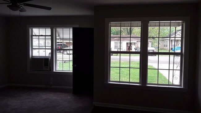 Foto del edificio - Completely Renovated property perfect for ...