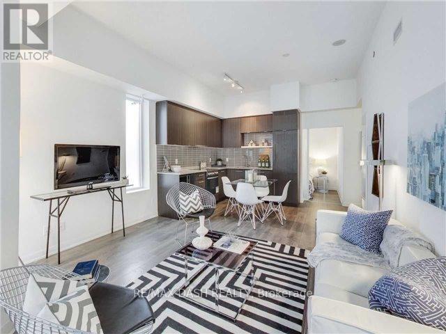 Photo du bâtiment - 435 Richmond St W