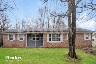 Building Photo - 6045 N Alton Ave