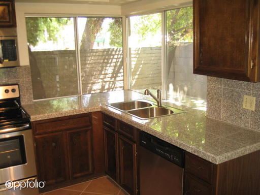 Building Photo - 5633 S Marine Dr