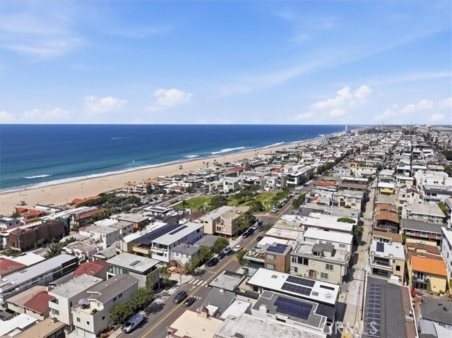 Building Photo - 300 25th St