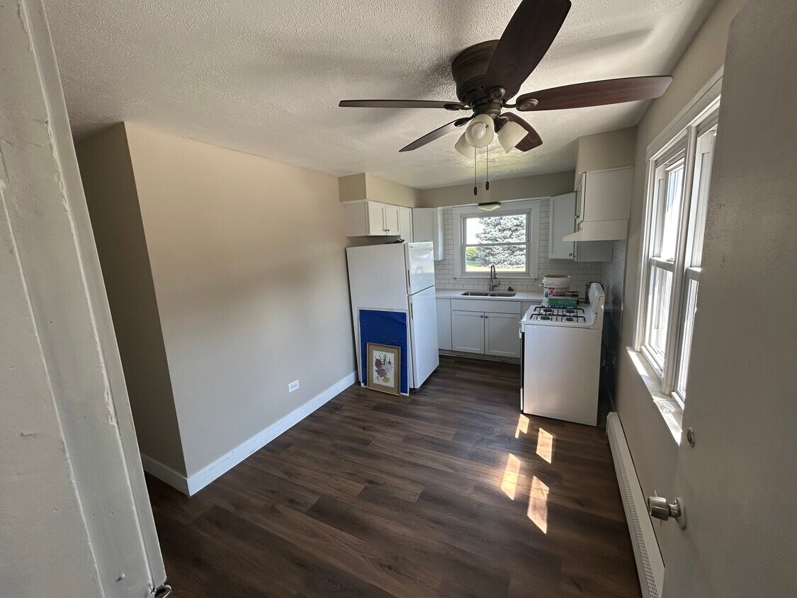 Foto principal - 7403 W 71st St