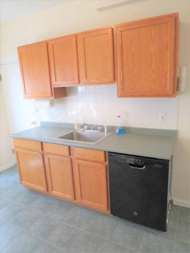 Foto principal - 324 Highland Ave