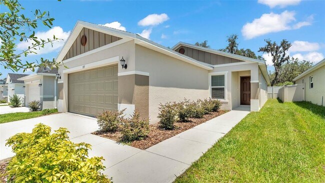 Foto del edificio - 727 Chestnut Ln