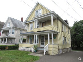 Building Photo - 787 Brewster St
