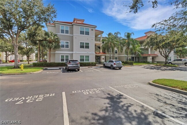 Building Photo - 23600 Walden Center Dr