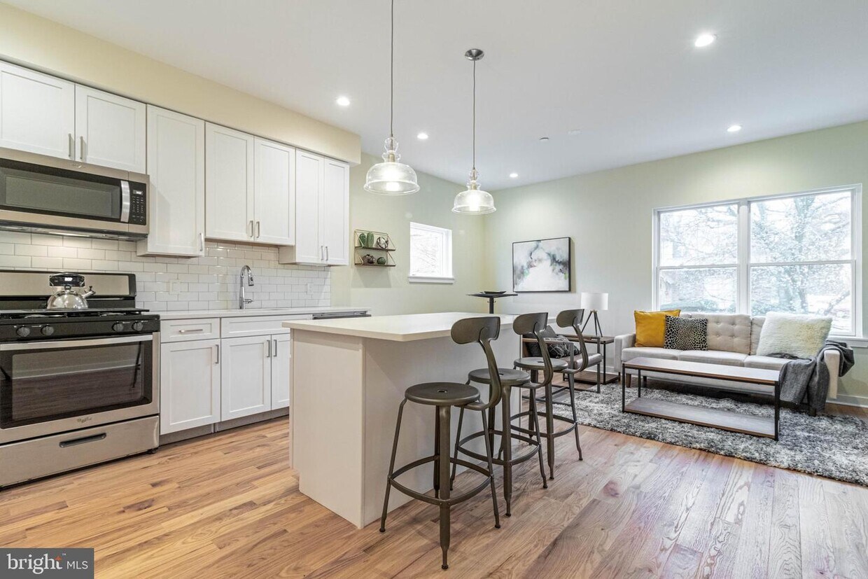 Foto principal - 7004 Pipers Glen Way