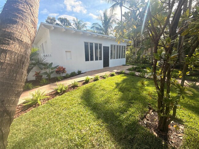 Foto del edificio - 6411 SW 63rd Ct