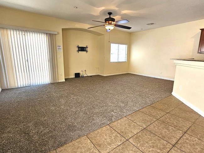 Foto del edificio - 5547 High Wager Way