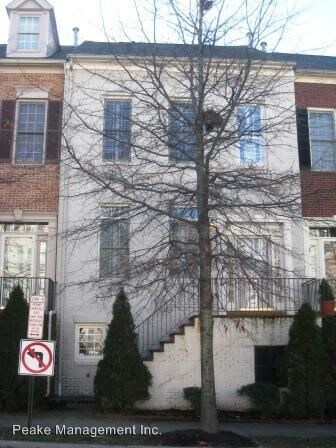 Primary Photo - 3 br, 3.5 bath House - 722 N. Tazewell St.