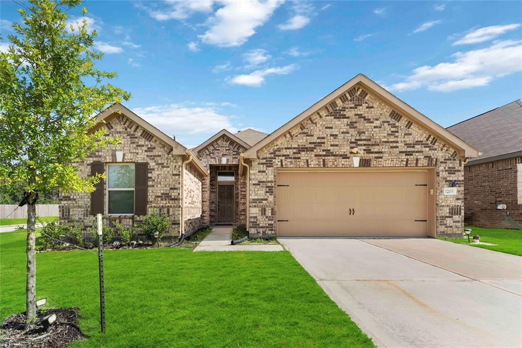 Foto principal - 12803 Pear Orchard Dr