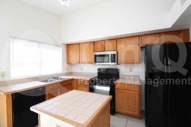 Foto del edificio - 4715 E Piedmont Rd