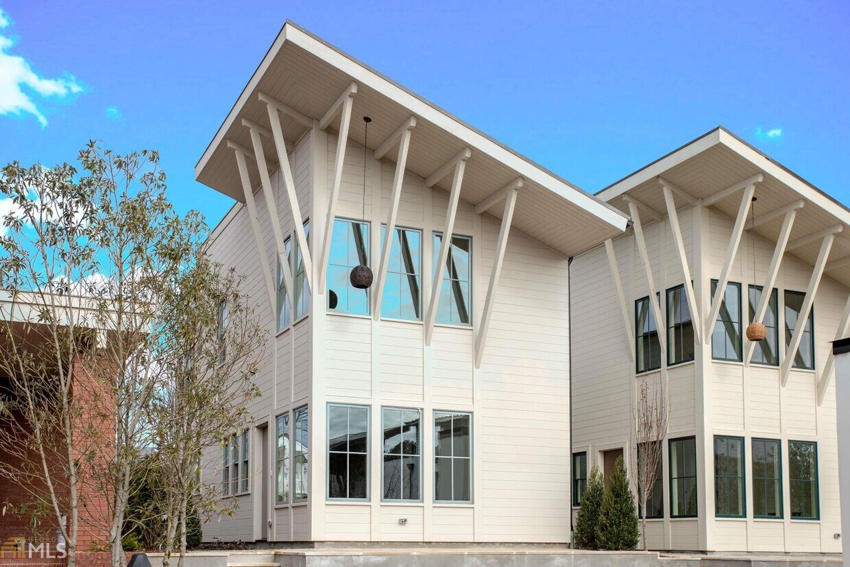 Foto principal - 155 Breakspear Ln