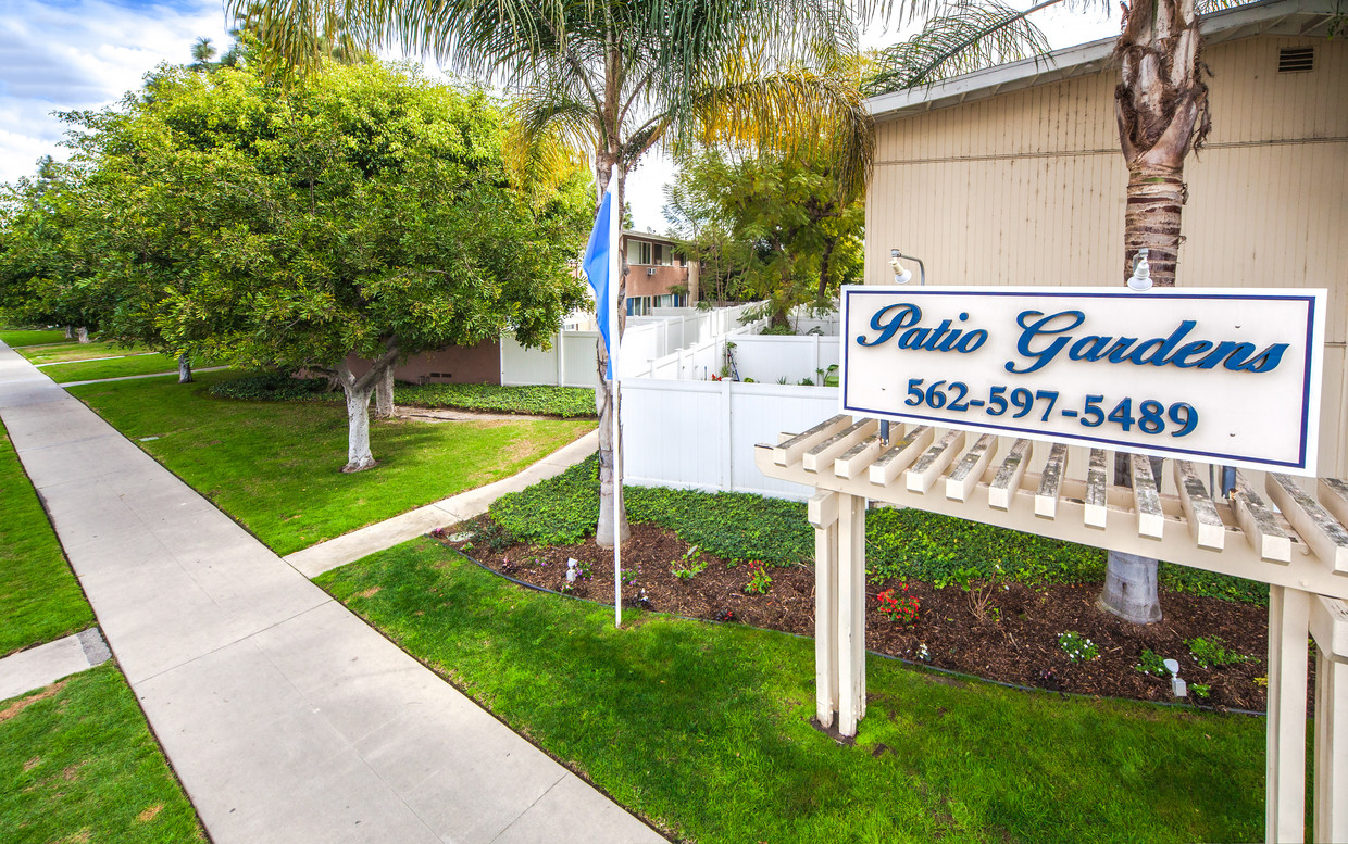 Primary Photo - Patio Gardens