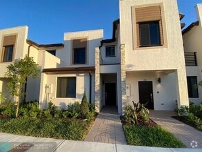 Building Photo - 408 NE 208th Terrace