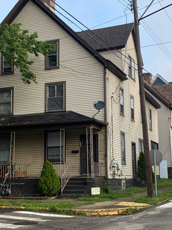 Photo - 390 3rd St (Pitcairn, PA)
