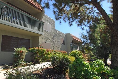 Foto del edificio - 12802 Mapleview St