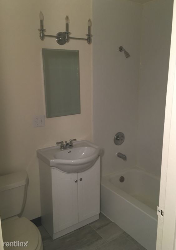 Building Photo - 2 br, 1 bath Apartment - 29 N Dryden