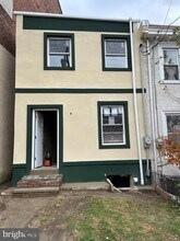 Building Photo - 217 Krams Ave