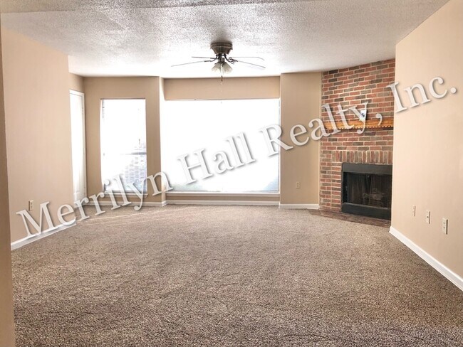 Building Photo - Updated kitchen and appliances!