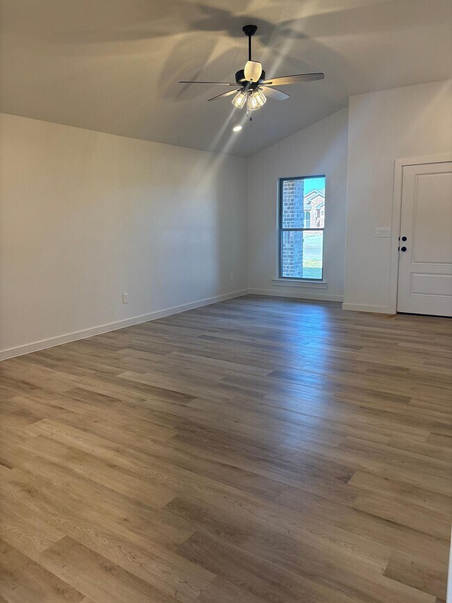 Foto del edificio - 6310 Virginia Ave