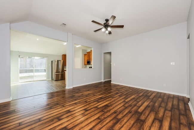 Building Photo - 1216 Sandpiper Dr