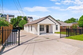 Building Photo - 4623 Afton St
