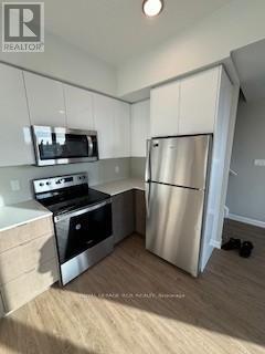 Building Photo - 708 Woolwich St