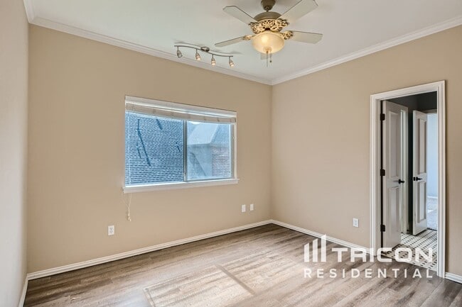 Building Photo - 4720 Yorkshire Trail