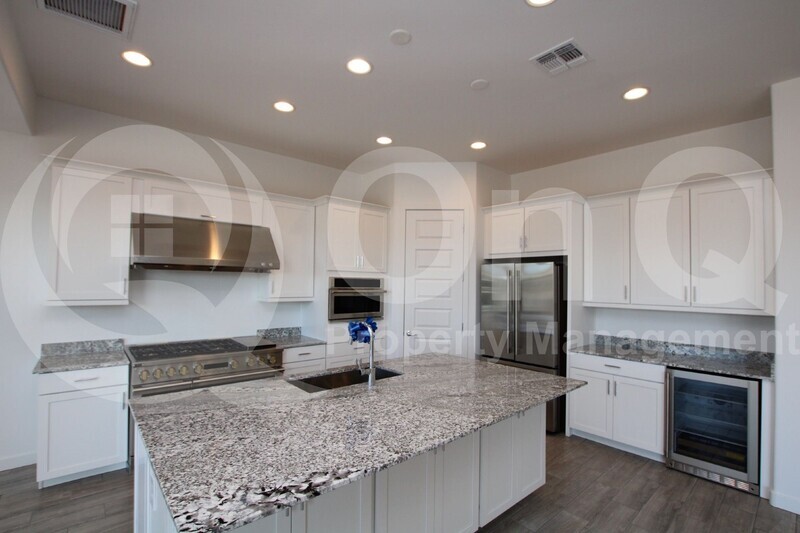 Primary Photo - 32736 N 22nd Dr
