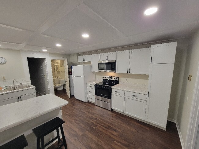 Building Photo - 214 Fulton St