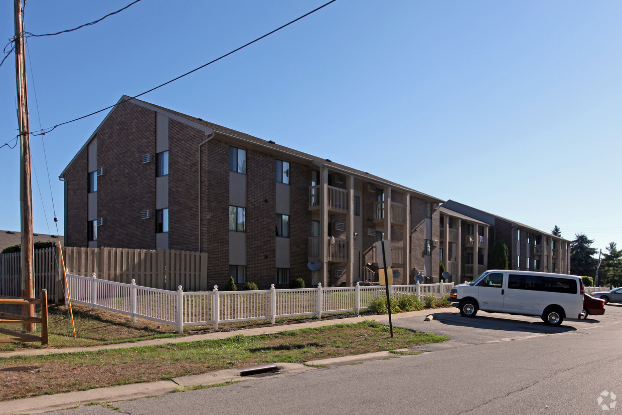 Building Photo - North Ridge Place