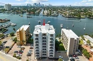 Foto del edificio - 95 N Birch Rd