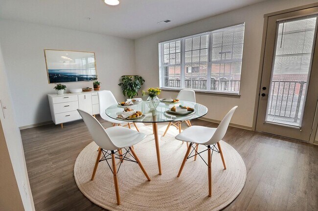 Foto del edificio - The Ellsworth Apartments