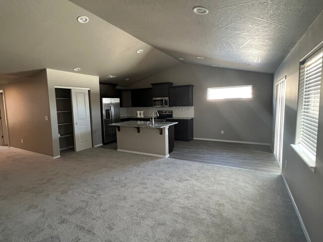 Foto del edificio - 4233 W Wood Ct