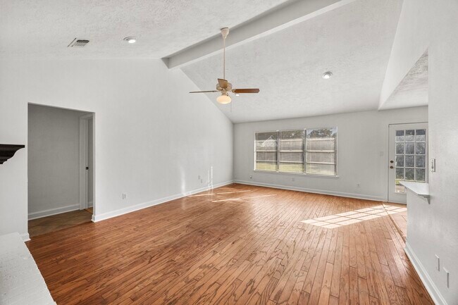 Building Photo - 6522 Brookgate Dr