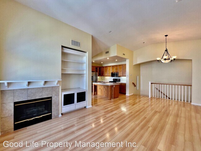 Foto del edificio - 2 br, 2 bath House - 11913 Miro Cir