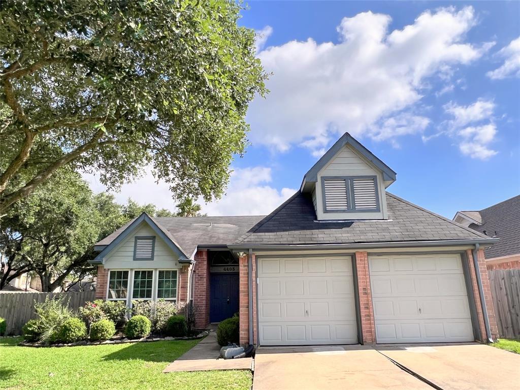 Foto principal - 4403 Waterfall Way